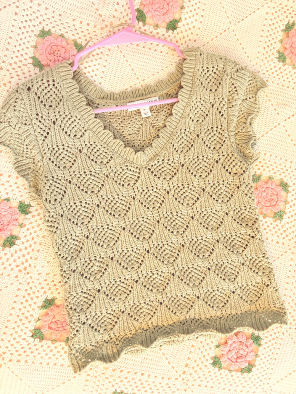 Crochet Knit Sleeveless Sweater in Sage Green